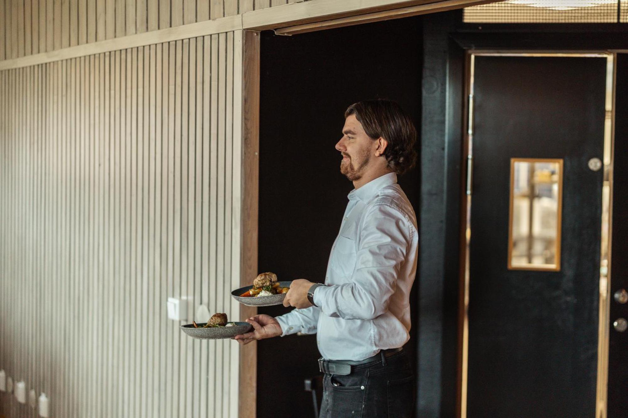 Barken Lodge Smedjebacken ภายนอก รูปภาพ