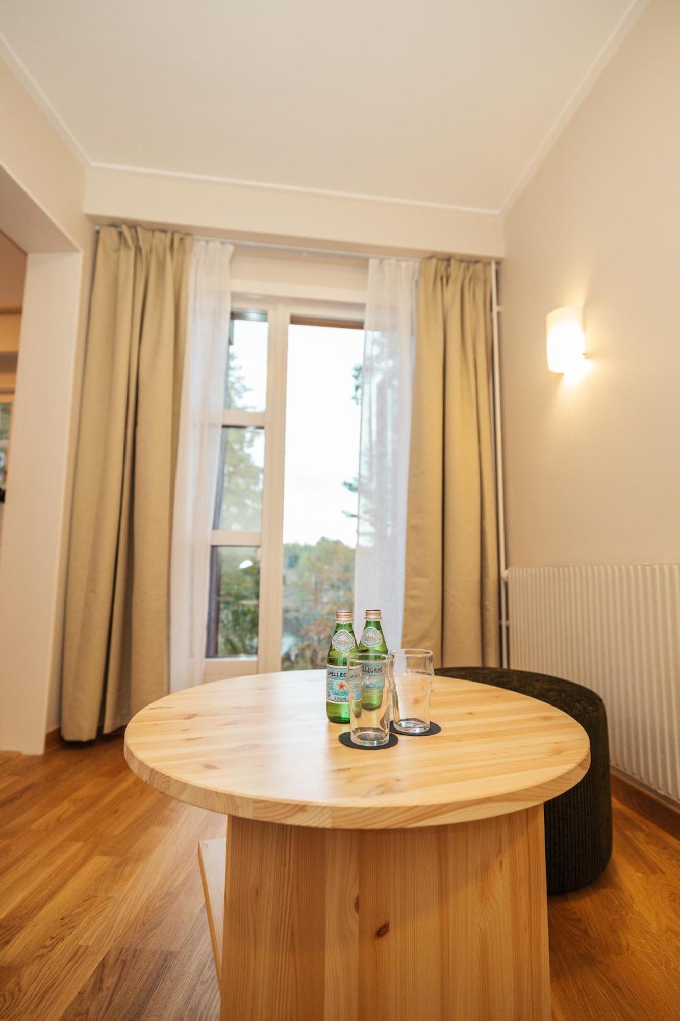 Barken Lodge Smedjebacken ภายนอก รูปภาพ